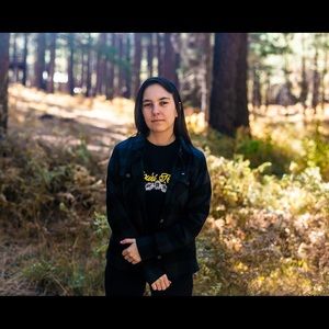 Meet your Posher, Kira